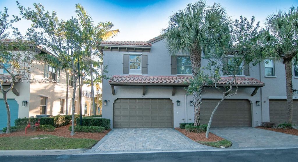 4357 Cascada Cir 4357, Cooper City, FL 33024