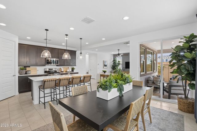 8340 E PETRA Avenue, Mesa, AZ 85212