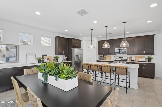 8340 E PETRA Avenue, Mesa, AZ 85212