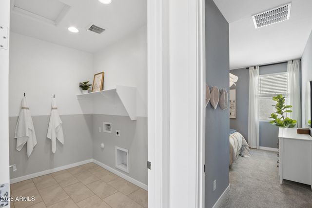 8340 E PETRA Avenue, Mesa, AZ 85212