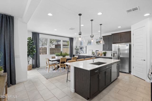 8340 E PETRA Avenue, Mesa, AZ 85212