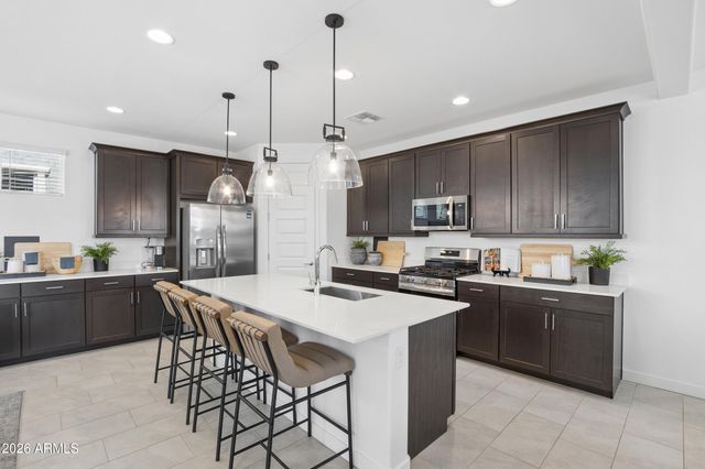 8340 E PETRA Avenue, Mesa, AZ 85212