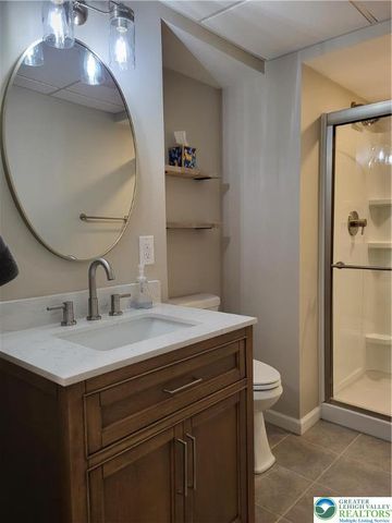 1425 Roselawn Drive, Hanover Twp, PA 18017