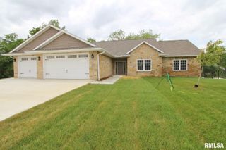 107 SAMUEL Court, Washington, IL 61571