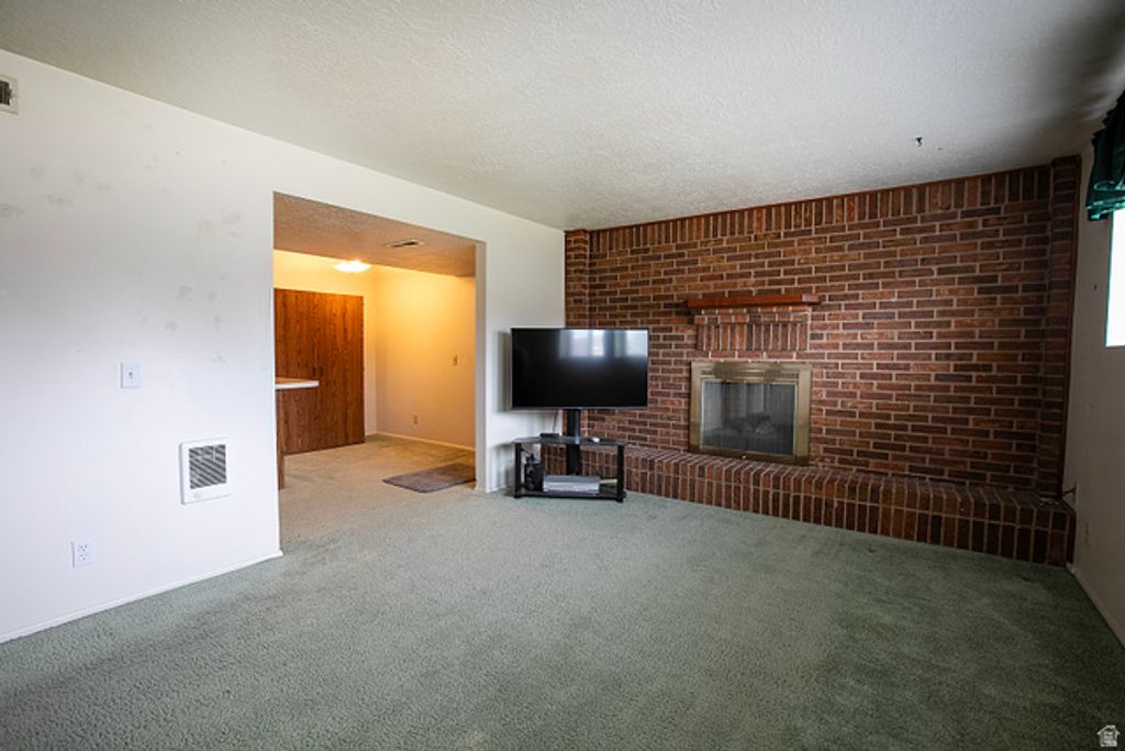 Image 24 of property listing at 248 W 5450 S, Washington Terrace, UT 84405