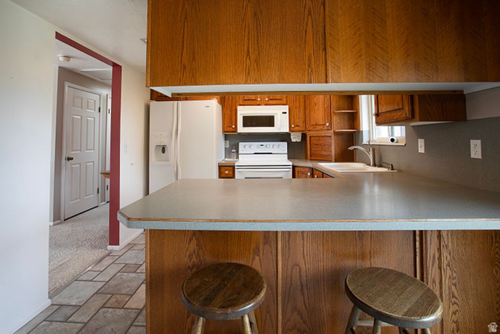 Image 9 of property listing at 248 W 5450 S, Washington Terrace, UT 84405