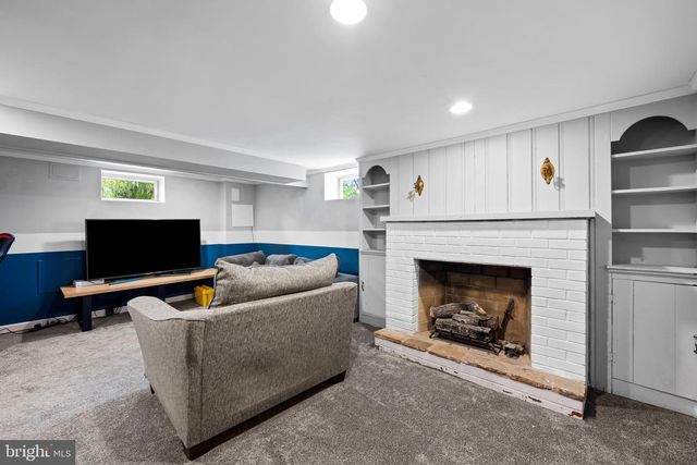 2604 CREIGHTON AVE, Baltimore, MD 21234