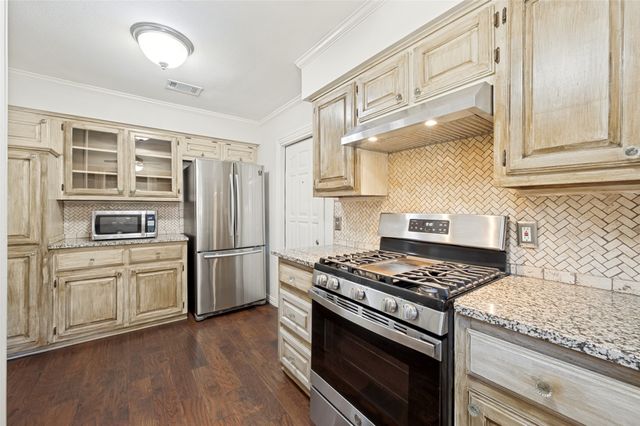 212 W Graham Street, Mckinney, TX 75069