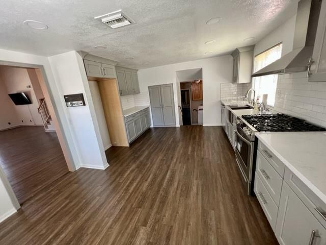 39812 Golfers Drive, Palmdale, CA 93551