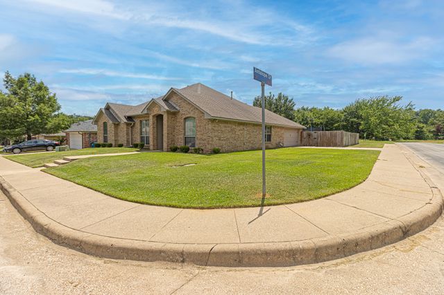 19482 Ruggles Court, Flint, TX 75762