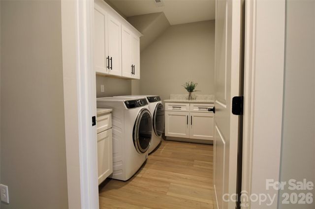 711 Bald Eagle Drive, Vass, NC 28394