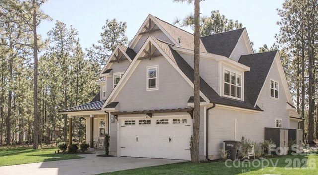 711 Bald Eagle Drive, Vass, NC 28394