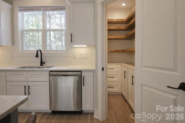 711 Bald Eagle Drive, Vass, NC 28394