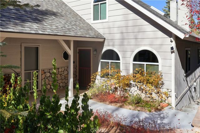 174 Golf Course Road, Lake Arrowhead, CA 92352