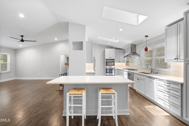 103 Nottingham Lane, Chapel Hill, NC 27517