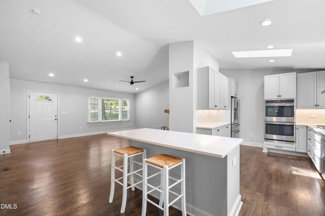 103 Nottingham Lane, Chapel Hill, NC 27517