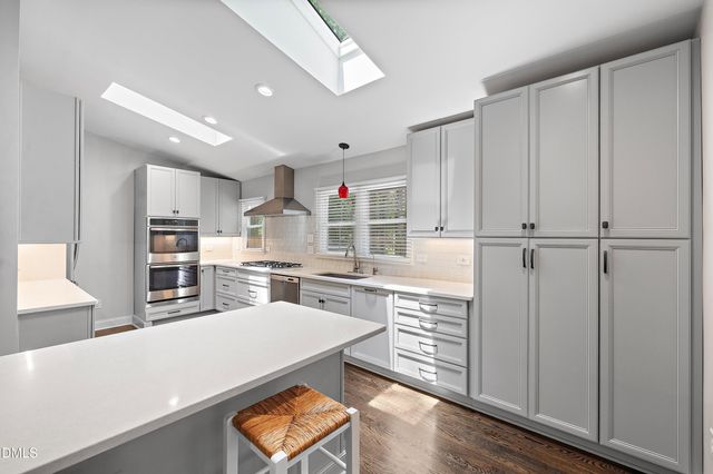 103 Nottingham Lane, Chapel Hill, NC 27517