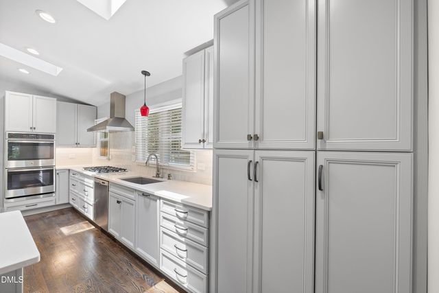 103 Nottingham Lane, Chapel Hill, NC 27517
