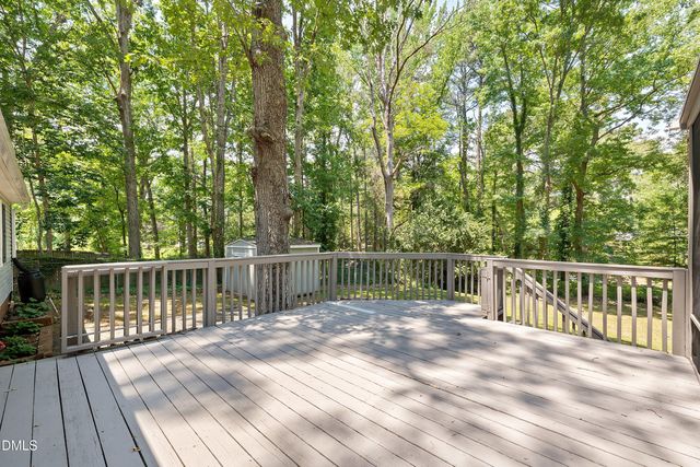 103 Nottingham Lane, Chapel Hill, NC 27517