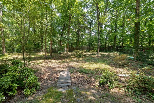 103 Nottingham Lane, Chapel Hill, NC 27517