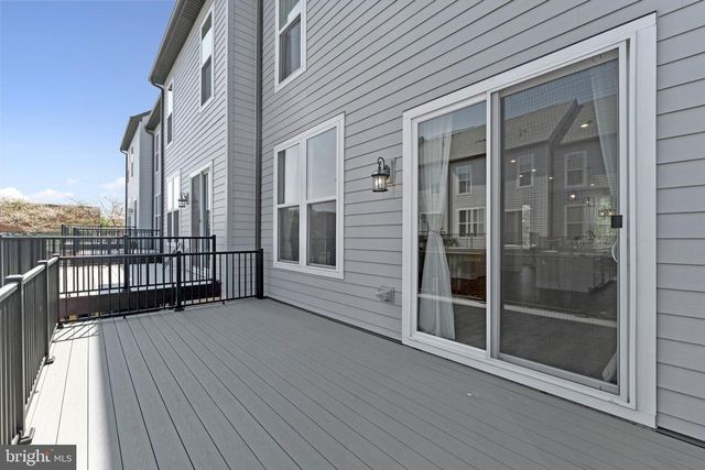 2491 LIBERTY LOOP, Herndon, VA 20171