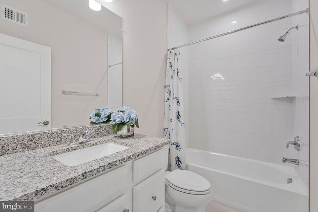 2491 LIBERTY LOOP, Herndon, VA 20171