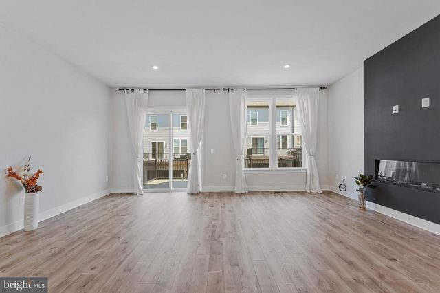 2491 LIBERTY LOOP, Herndon, VA 20171