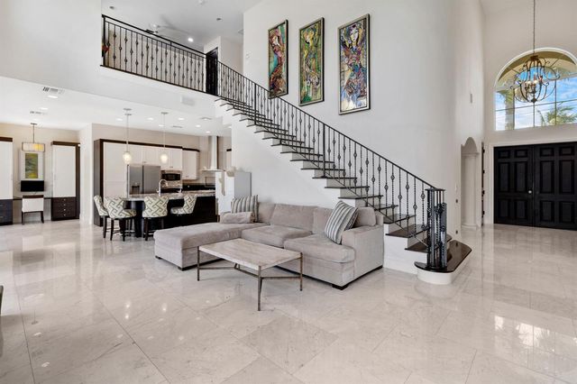 2461 SE 10th Street, Pompano Beach, FL 33062