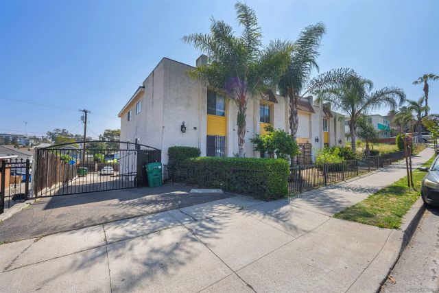 4161 Winona Ave 8, San Diego, CA 92105