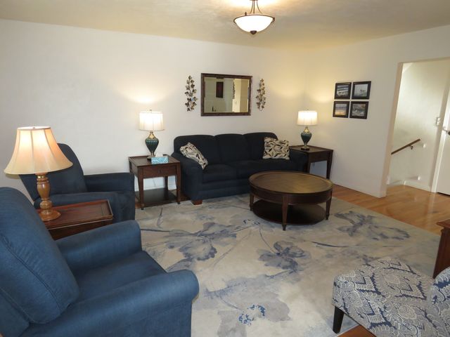 243 37th Avenue, East Moline, IL 61244