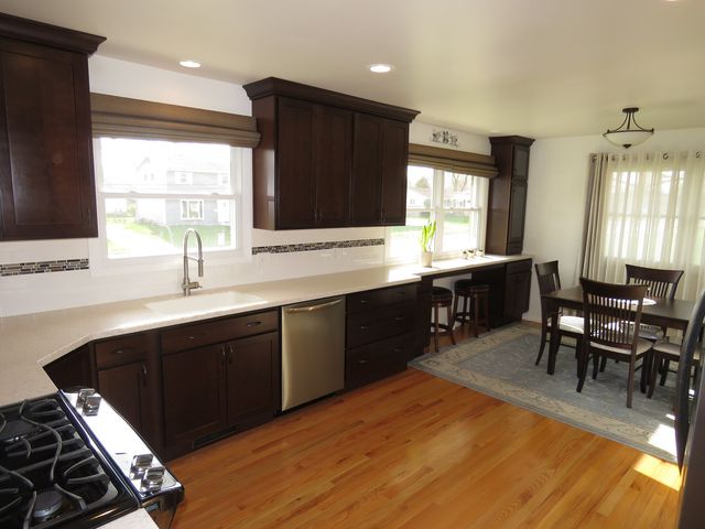 243 37th Avenue, East Moline, IL 61244