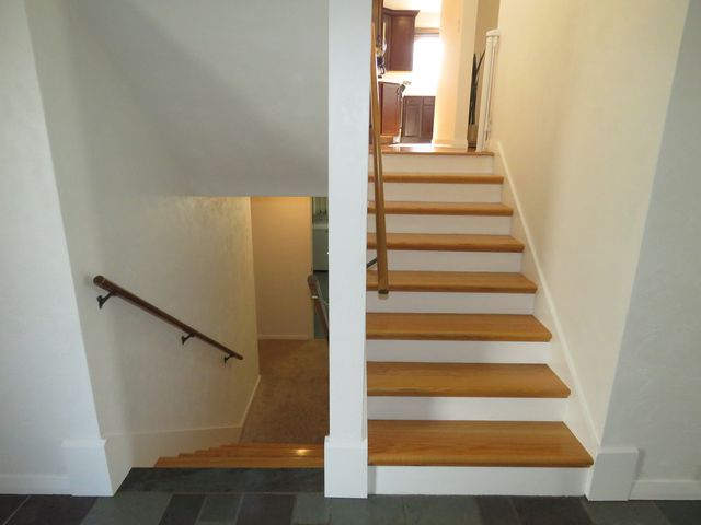 243 37th Avenue, East Moline, IL 61244