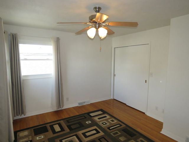 243 37th Avenue, East Moline, IL 61244