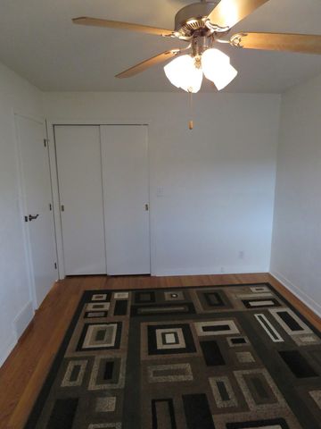 243 37th Avenue, East Moline, IL 61244