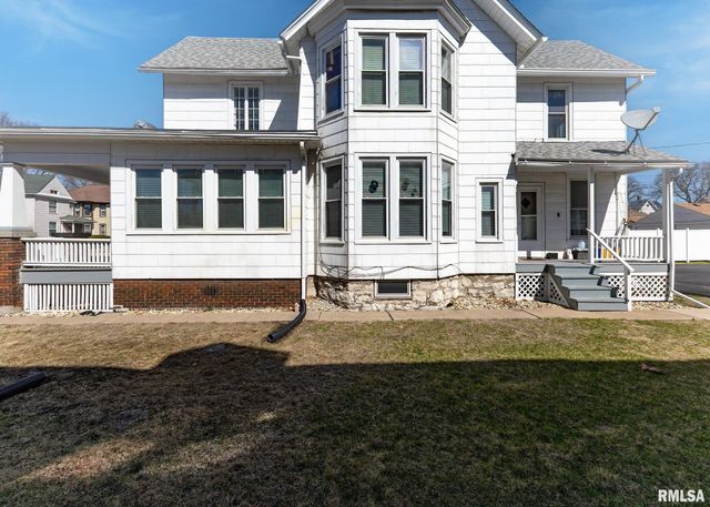 1440 12TH Street, Moline, IL 61265