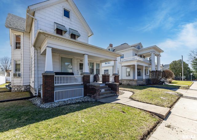 1440 12TH Street, Moline, IL 61265