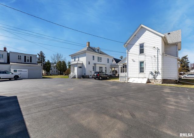 1440 12TH Street, Moline, IL 61265