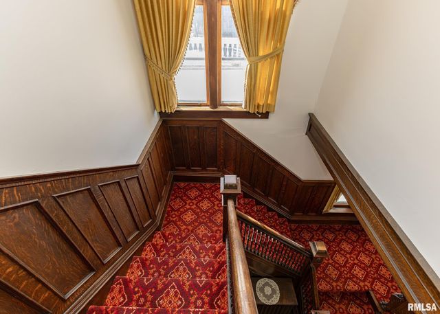 1440 12TH Street, Moline, IL 61265