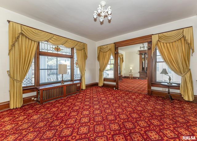 1440 12TH Street, Moline, IL 61265