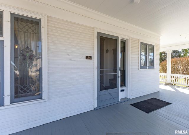 1440 12TH Street, Moline, IL 61265