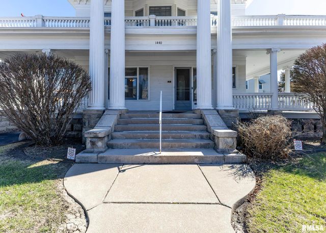 1440 12TH Street, Moline, IL 61265