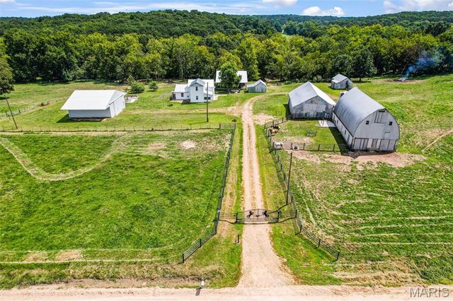 4444 Horstman Road, New Haven, MO 63068