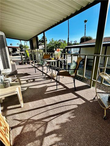 1536 S State Street 210, Hemet, CA 92543