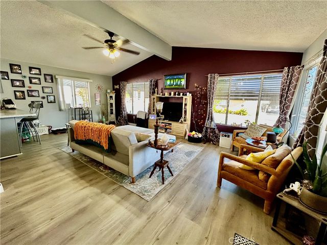 1536 S State Street 210, Hemet, CA 92543