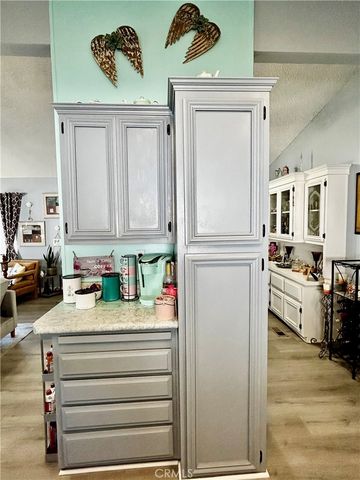 1536 S State Street 210, Hemet, CA 92543