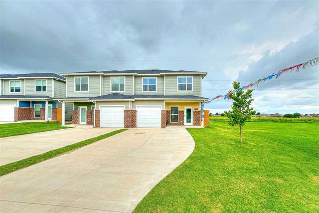 7700 NW Westhall Place, Oklahoma City, OK 73107