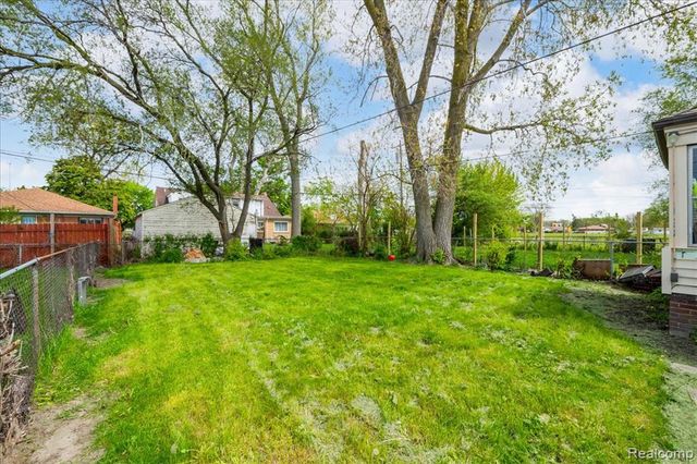 20452 Audrey Street, Detroit, MI 48235