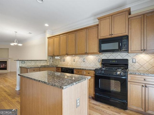 205 16th Street NW 6, Atlanta, GA 30363