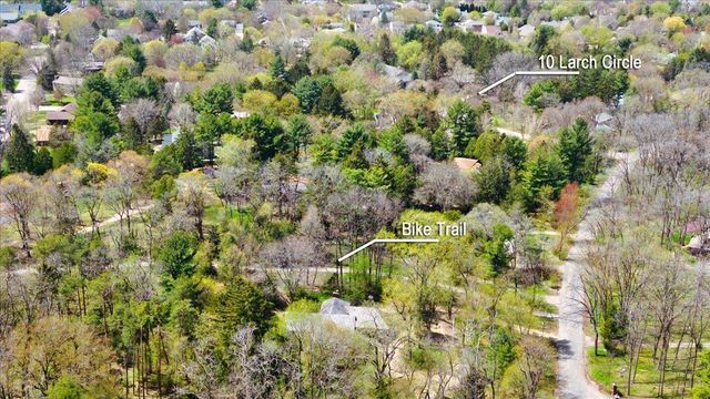 10 Larch Circle, Madison, WI 53705
