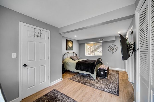 1399 E 950 N, Wheatfield, IN 46392